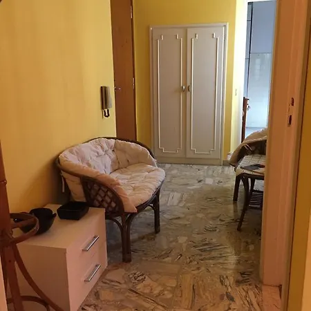 Anna A 50 Metri Dal Mare شقة